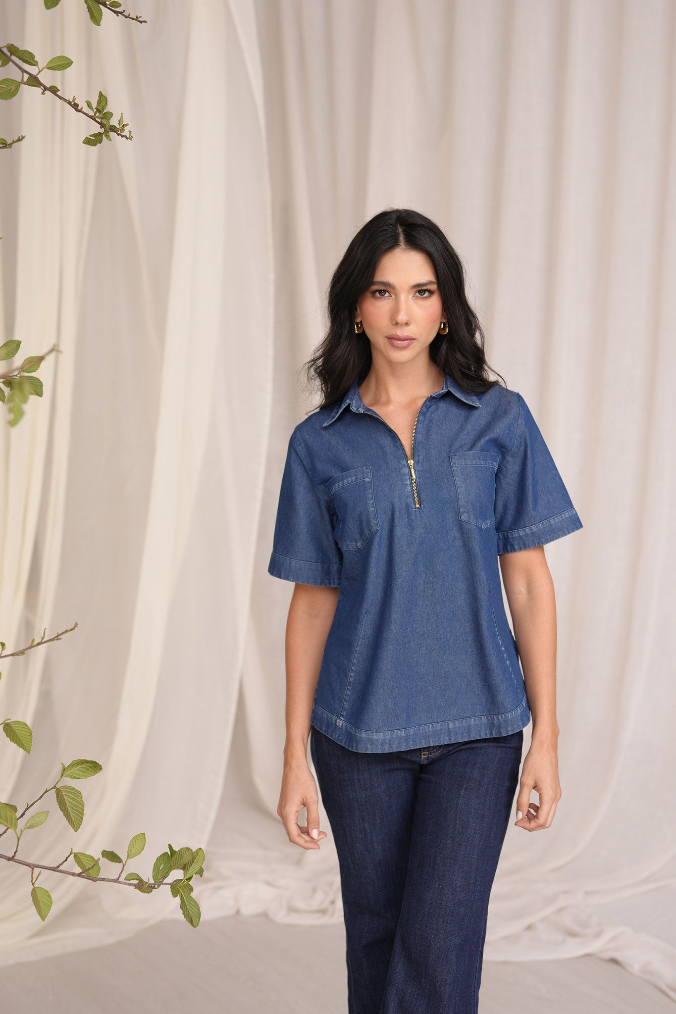Blusa con cierre