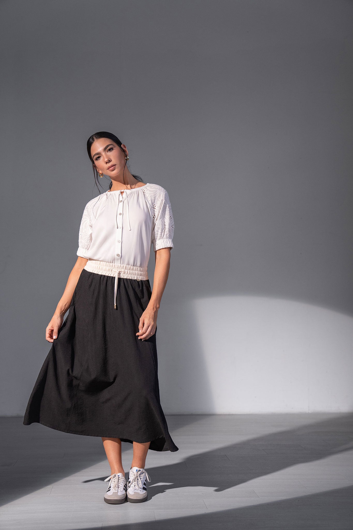 Blusa manga corta, jareta en cuello