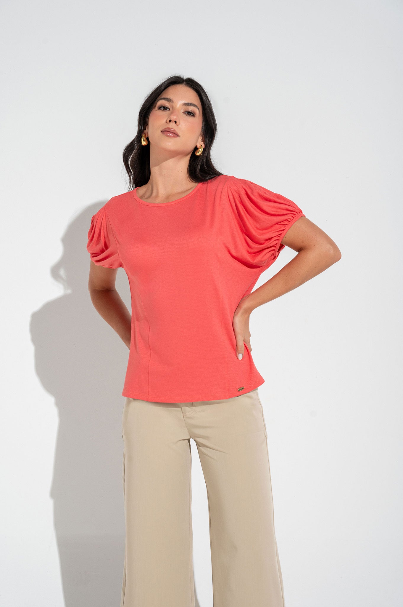 Blusa con boleros y jareta en frente