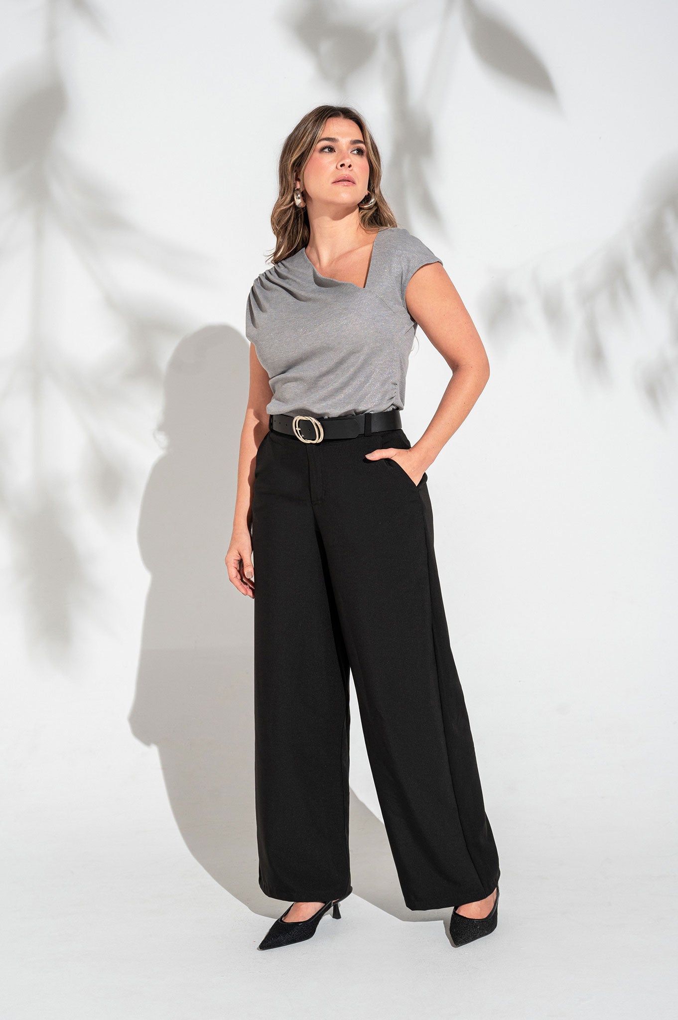 Camiseta manga corta cuello V