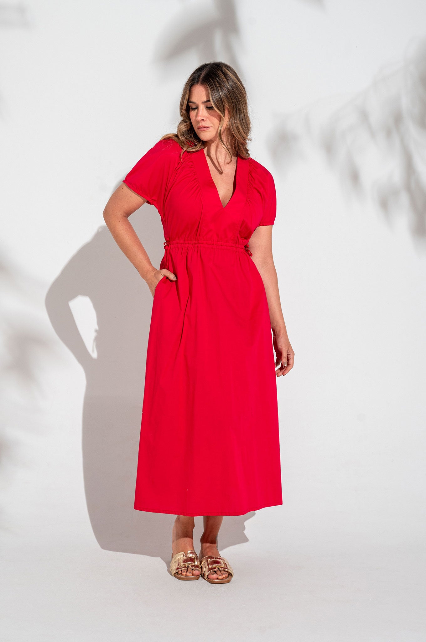 Vestido midi, manga corta