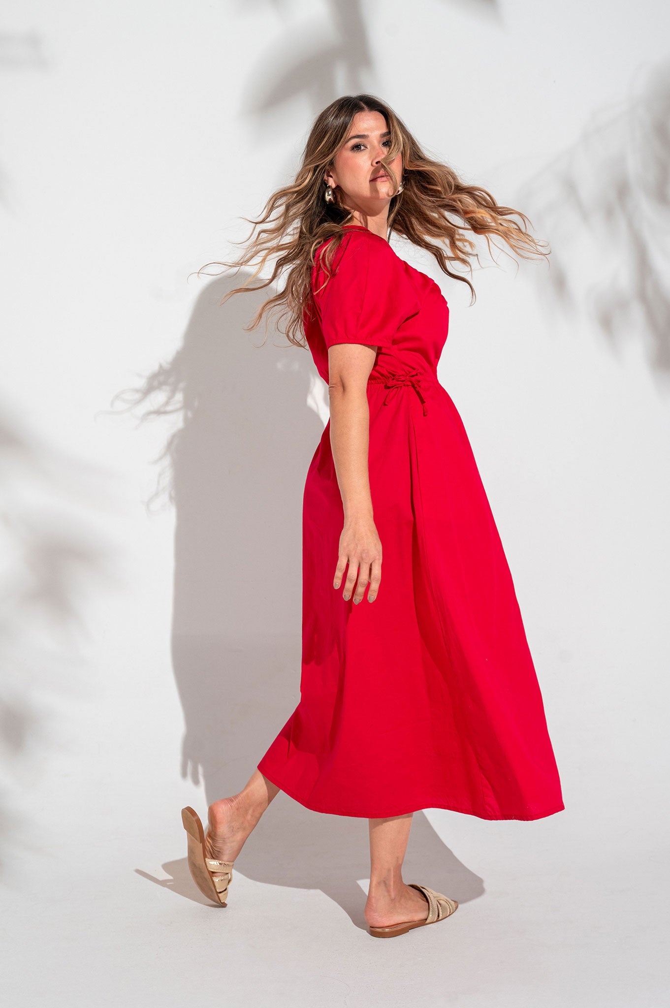Vestido midi, manga corta