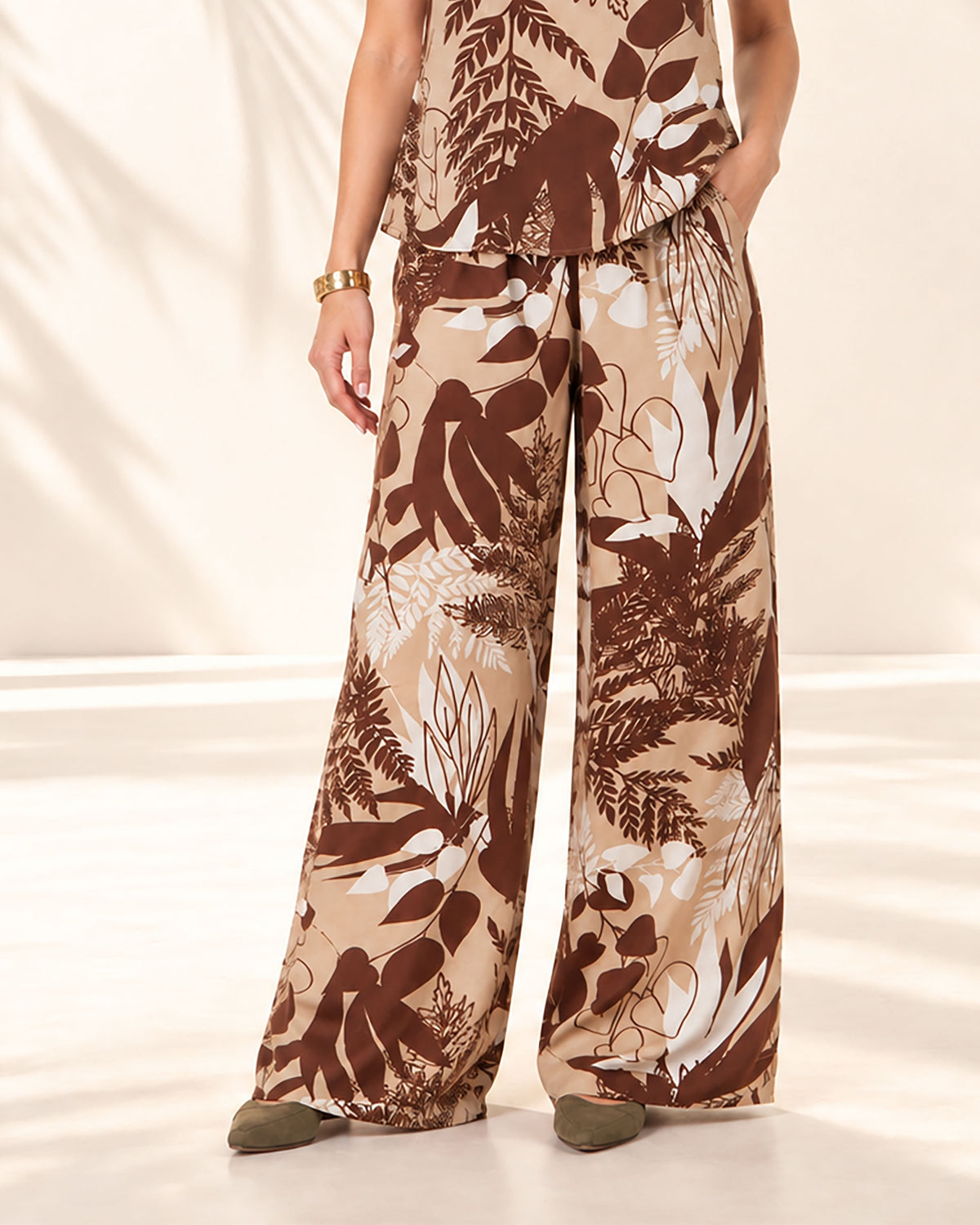 Pantalón bota amplia