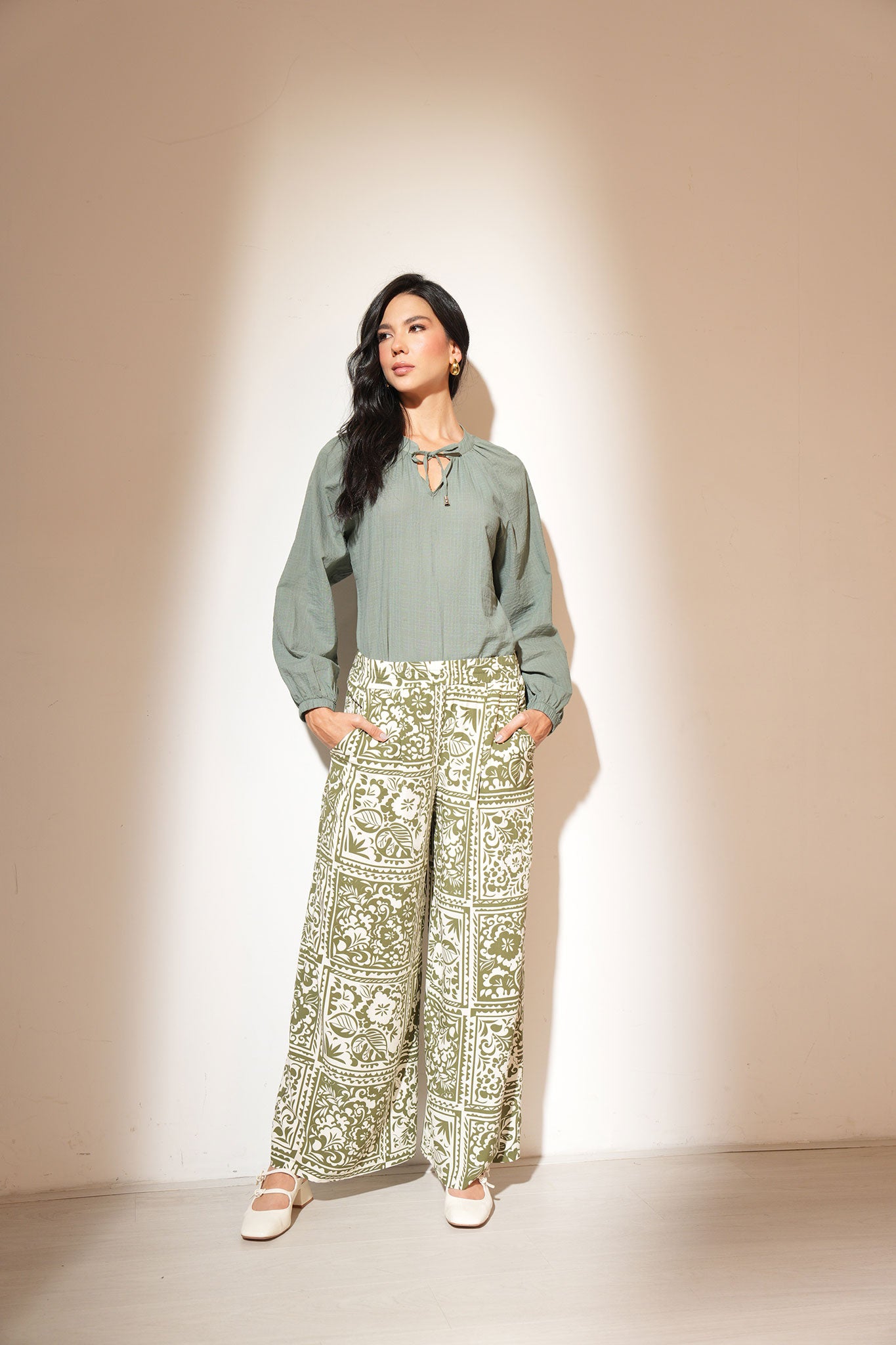 Pantalón prense delantero