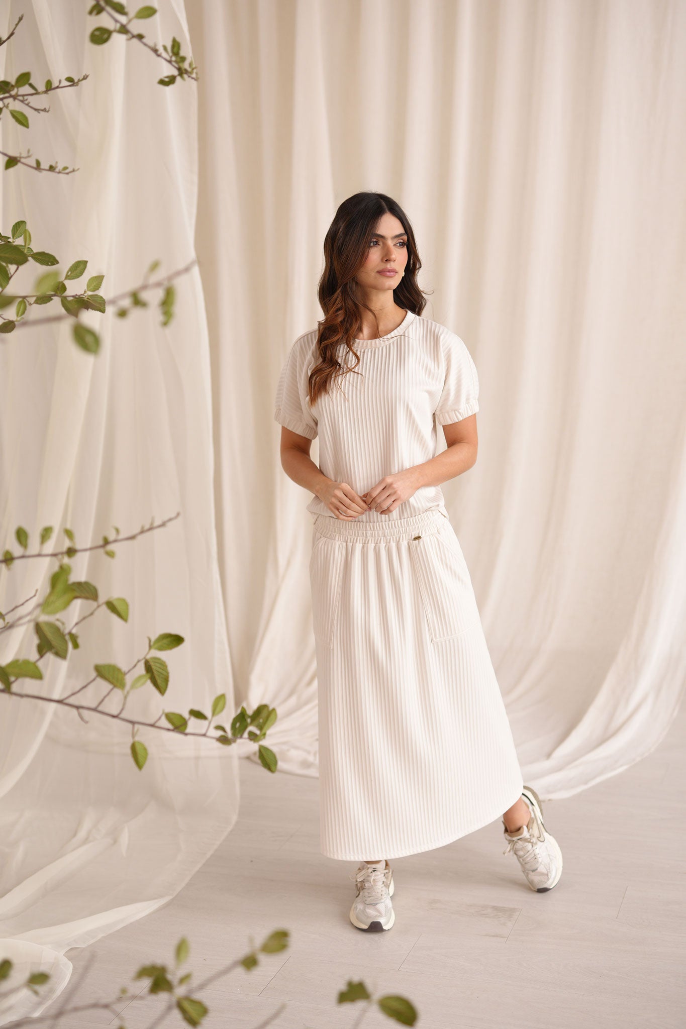 Falda midi