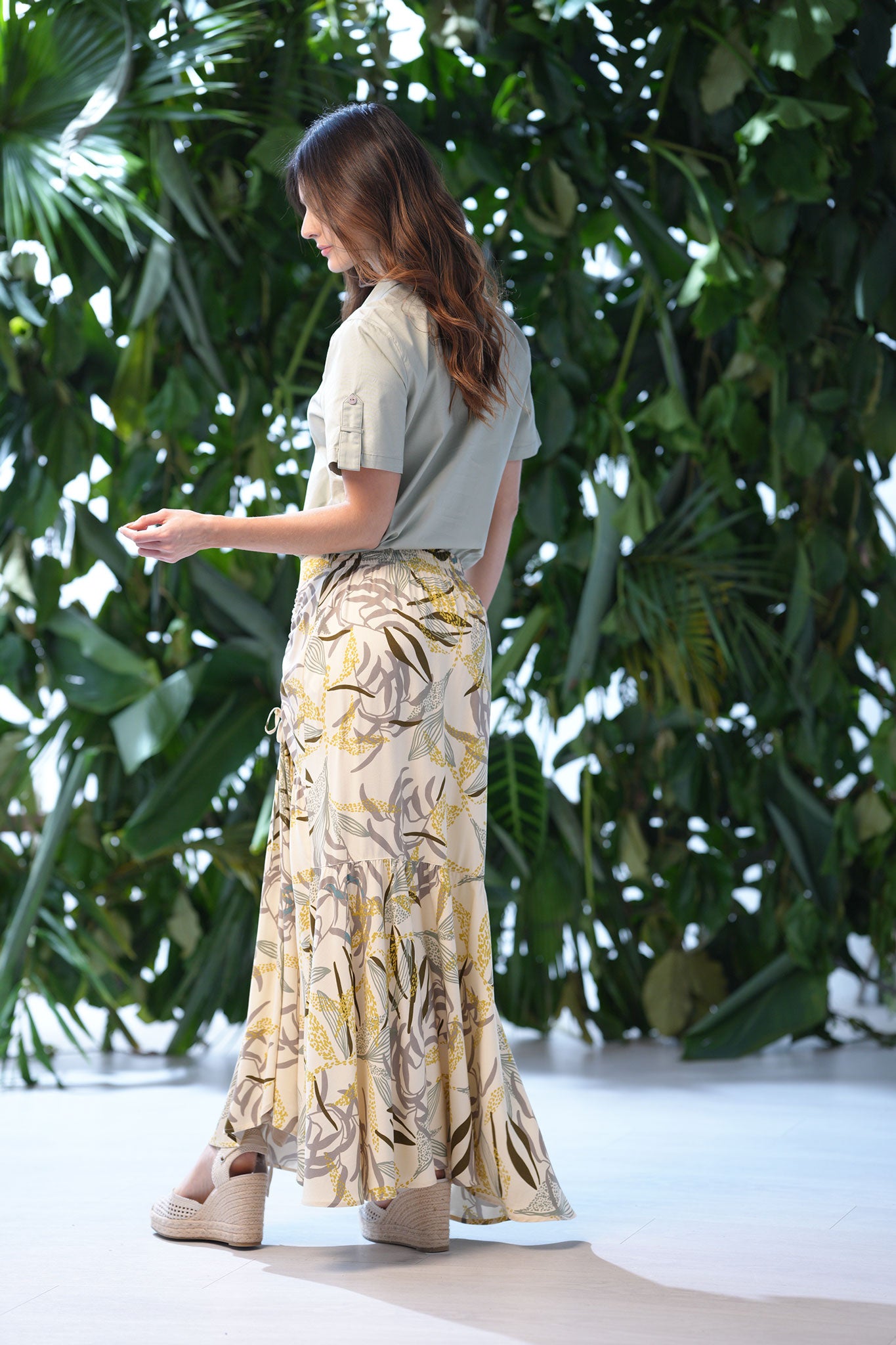 Falda midi