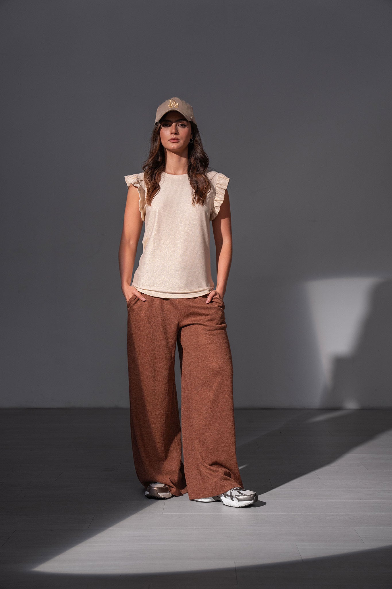 Pantalón largo bota amplia