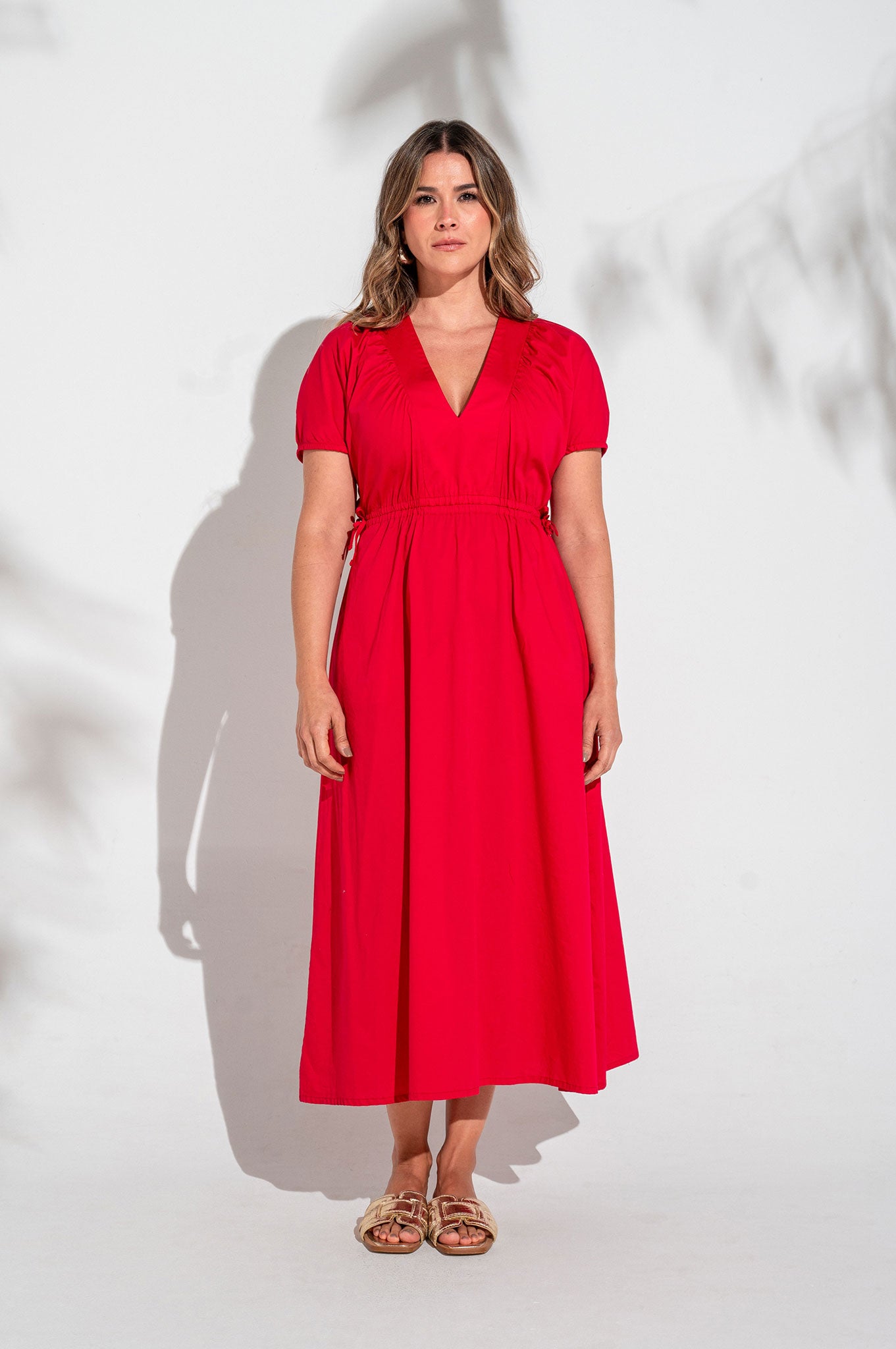 Vestido midi, manga corta