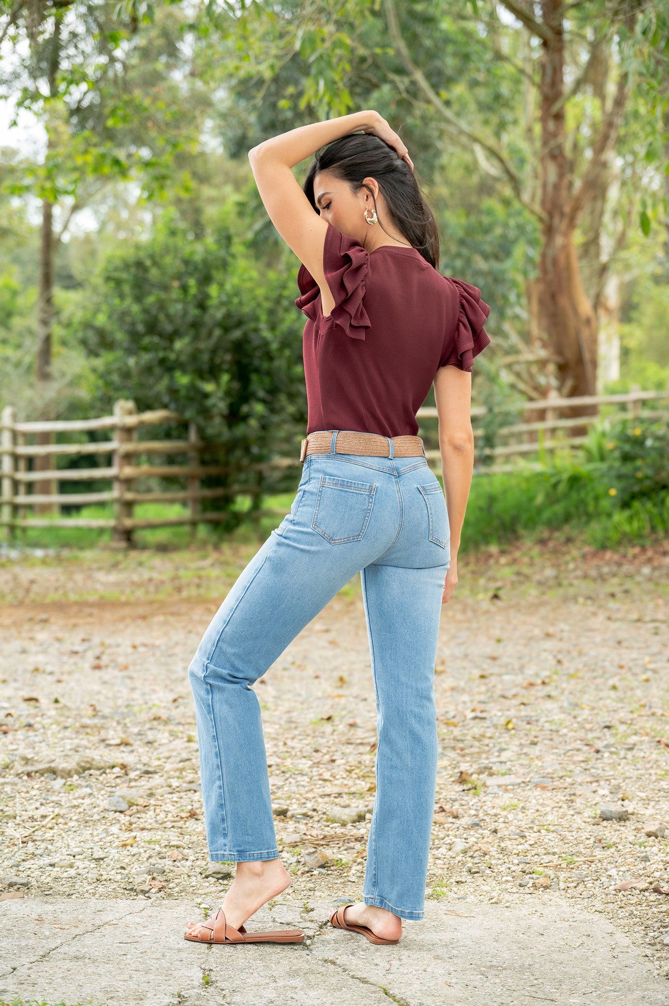 Jean skinny bolsillo parche delantero